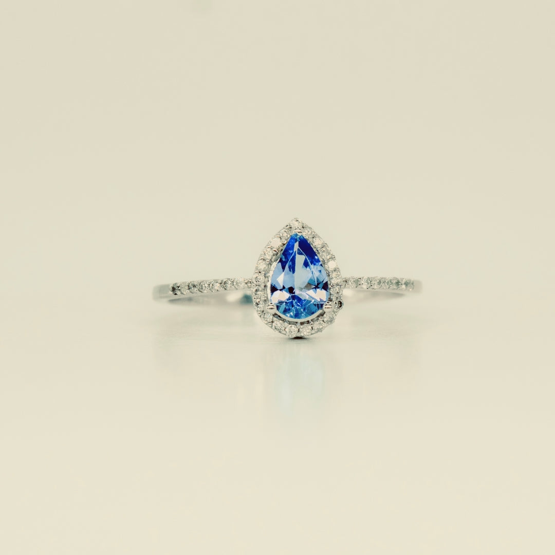 ANILLO LUZIA