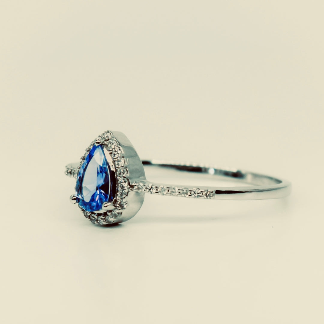 ANILLO LUZIA